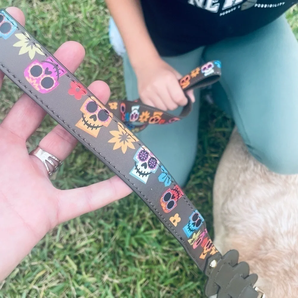 NWT Disney Dog Leash Coco - Day of the Dead Sugar Skulls - Disney Tails Pet Lead